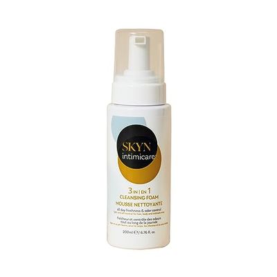 SKYN Intimicare: Mousse nettoyante intime 3-en-1 (200 mL) pour Hommes et Femmes pour cheveux, corps et zone intime/Hydratation, pH équilibré. Testé Dermatologiquement