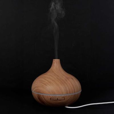 HOME DECO FACTORY, Difusor de aceites Esenciales VE6085 de Madera con iluminación LED, Ideal para Crear un Ambiente Relajante y Personalizado, Compatible con Velas e inciensos