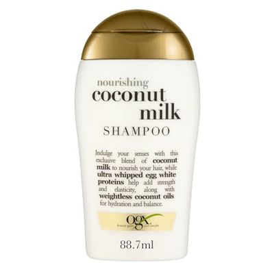 OGX Shampoo Nouirishing + Coconut Milk, Shampoo idratante con Latte e Olio di Cocco, Shampoo capelli secchi con effetto districante per capelli morbidi, luminosi e sani, Formato Viaggio, 88 ml