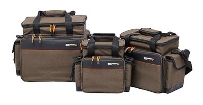 Savage Gear Specialist Lure Bag - Borsa impermeabile per attrezzi da pesca con scomparti multipli, 4 scatole per esche e protezione UV - Ideale per la pesca in banca, in barca e in viaggio 18L
