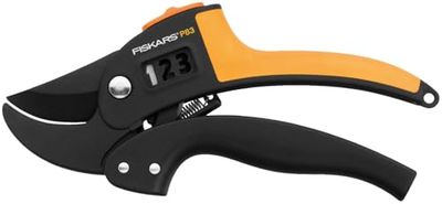Fiskars Forbici a incudine per legno secco e duro, Diametro di taglio: 2,4 cm, Lame in acciaio di alta qualità con rivestimento antiaderente, Lunghezza: 19 cm, Nero/Arancione, PowerStep, P83, 1000575
