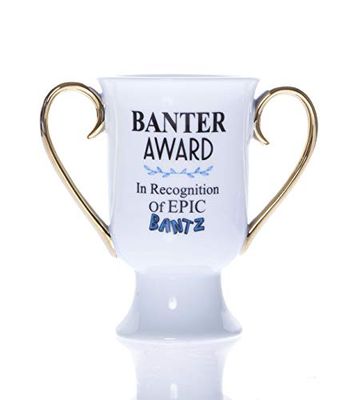 Boxer Gifts Trophy Mug Tazza con Trofeo Banter Award, Divertente Regalo di Babbo Natale Segreto per Amici e colleghi, Ceramica