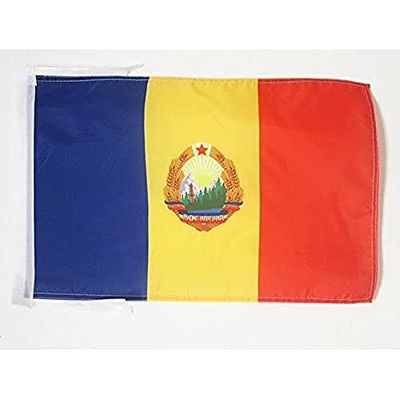 AZ FLAG - Drapeau République socialiste de Roumanie 1947-1989 - 45x30 cm - Pavillon Communiste Roumain 100% Polyester Avec Deux Cordelettes - 20g