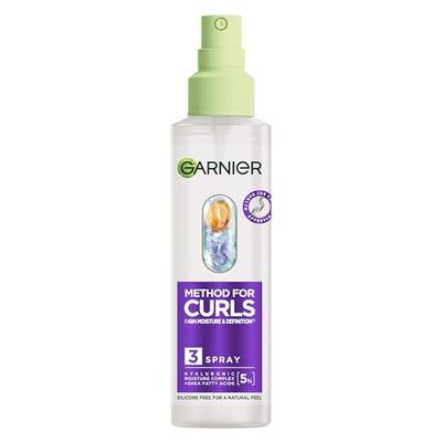 Garnier Method For Curls Moisture Spray, up to 7 days of moisture and curl definition. Designed, tested & approved on all curl types, including type 4 curls & coils. Silicone free, Vegan Formula,150ml