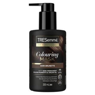 TRESemmé Hair Mask Nourishes and Works Colour Preservation Dark Brunette With Semi-Permanent Colour Pigments and Argan Oil, Enriched with UV Filter 200ml