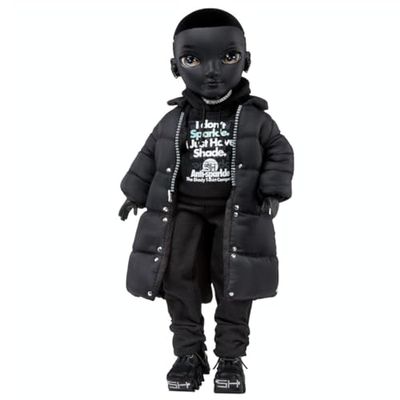 Rainbow High Shadow High - REXX MCQUEEN - Zwarte modepop met modieuze outfit en 10+ kleurrijke speelaccessoires - geweldig voor kinderen en verzamelaars vanaf 12.