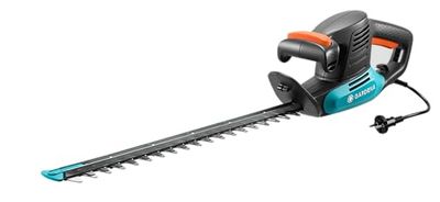 GARDENA elektrische heggenschaar EasyCut 420/45: elektrische heggenschaar met vermogen van 420 W, meslengte 45 cm, mesopening 18 mm, ergonomische handgreep en stootbescherming (9830-20).