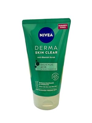 NIVEA Derma Skin Clear Scrub, scrub viso esfoliante, acido salicilico, arricchito con niacinamide per sbloccare i pori e perfezionare le texture della pelle, 150 ml
