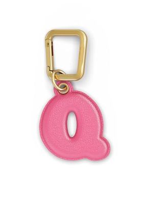 UNTAGS - Bedelletter Q - Materiaal met lederen effect - Inclusief gouden metalen gesp - Roze