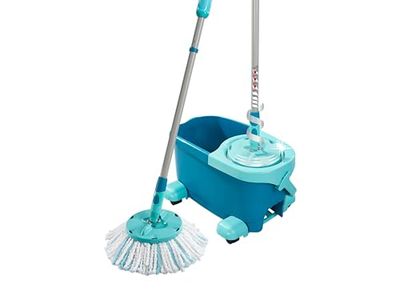 Leifheit Set Clean Twist Disc Mop Ergo mop pavimenti turchese, Lavapavimenti professionale flessibile a 360°, Mop rotante con manico regolabile e rotelle