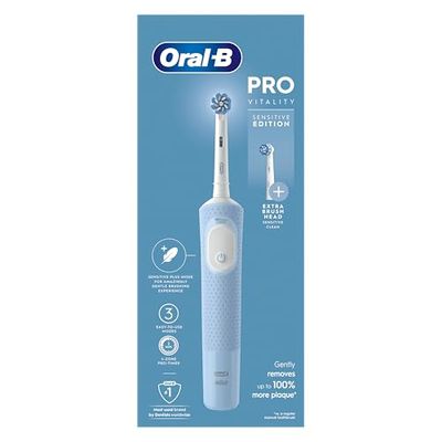 Oral-B Vitality Pro Spazzolino da denti elettrico per adulti, regalo per la festa della mamma per lei/lui, 1 manico, 2 testine, 3 modalità di spazzolatura tra cui Sensitive Plus, spina UK a 2 pin, blu