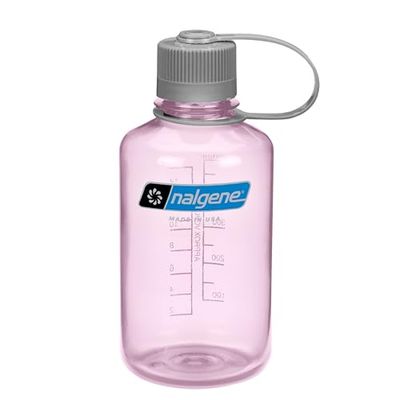 Nalgene Sustain Tritan BPA-fri vattenflaska tillverkad med material härledd av 50% plastavfall, 16 oz, smal mun, kosmo