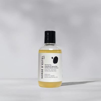 Shampoing Cheveux Bouclés 100ml Nettoie en Douceur vos Cheveux Bouclés et Préserve la Qualité de vos Boucles 100% Vegan Certifiée COSMOS NATURAL Made in France Format Voyage