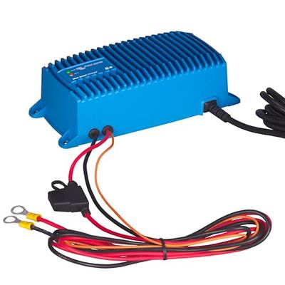 Victron Energy Blue Smart IP67 12-Volt 13 amp 230V, Caricatore Batteria, Bluetooth (CEE 7/7)