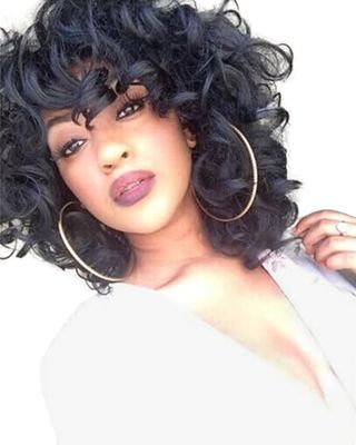 DSY Short Curly Kinky Wigs for Black Women Fluffy Wavy Black Synthetic Hair Wig Natural Looking Halloween Costume Wigs Heat Resistant Wigs with Wig Cap Z014