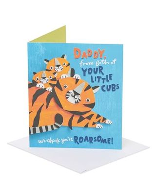 UK Greetings Tarjeta del día del padre para papá de tus pequeños cachorros, diseño rugoso