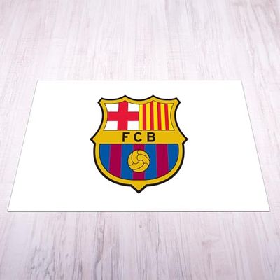 Licensed Décor Tapis FC Barcelone – Taille M (125 cm (l) x 100 cm (H) – Blason en Couleur sur Blanc