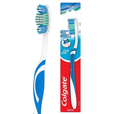 Cepillo de dientes Colgate Triple Action medio, elimina las manchas y las bacterias bucales