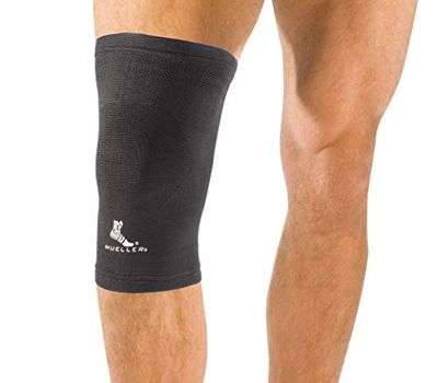 MUELLER Elastic Knee Support Black, Small