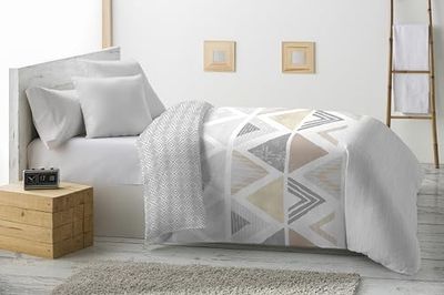 Miracle Home. Nordiskt täcke Alceo 300gr/m² mikrofiber, mjuk och andningsbar, perfekt för vinter, höst och vår. 200X260. Säng 105. Rå