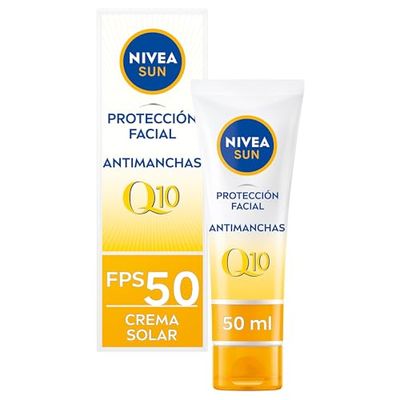 NIVEA SUN Proteção solar facial UV anti-envelhecimento e antimanchas, FP50 (50 ml), 0% resíduos, creme hidratante com Q10