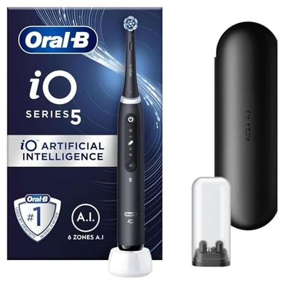 Oral-B Brosses à dents électriques iO5 pour adultes, cadeaux de Saint-Valentin pour lui/elle, 1 tête de brosse à dents et étui de voyage, 5 modes avec blanchiment des dents, prise britannique à 2