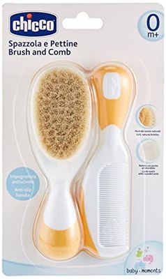 Chicco barns hårborste och kamset, babyborste med mjuka naturliga borst, kam med rundade spetsar, halkskydd - Babytillbehör 0+ månader, orange