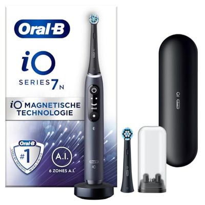 Oral-B iO 7N Cepillo de Dientes Eléctrico con Mango Recargable, 2 Cabezales de Recambio y Estuche De Viaje, Diseñado por Braun - Negro