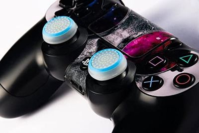 G-MOTIONS - Joystick beschermhoes voor Playstation Xbox SWTICH – Thumbstick premium siliconen beschermhoes met antislip materiaal in het midden (wit/blauw)