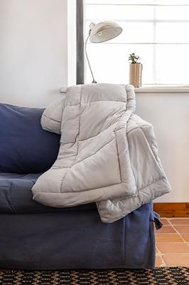 Toison d’or Dessus de Lit Lazy en Microfibre Peau de Pêche, 160cm x 240cm, Galet
