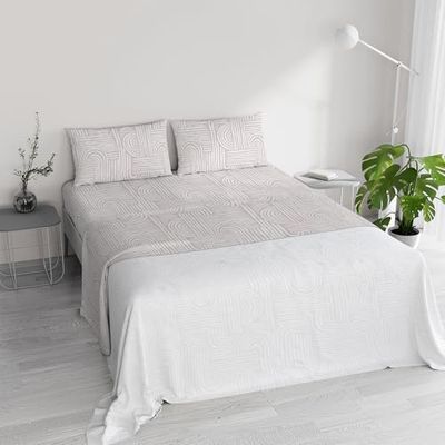 Set med lakan i bomull Ida, bearbetat i Italien – sängset, underlakan med hörn, överlakan 240 x 300 cm och 2 örngott med inre flik (dubbelsäng, diana)