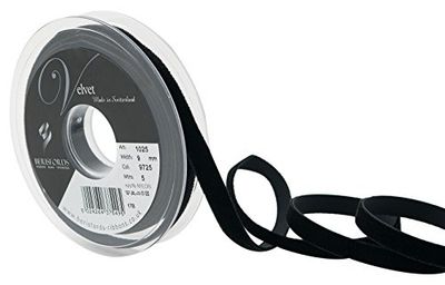 Berisfords Velvet Ribbon, Black, 9mm x 5m