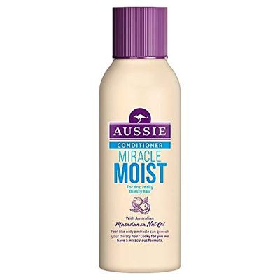 Aussie Miracle Moist Conditioner, Moisture-Quenching Vegan Formula For Dry & Damaged Hair, Replenishes Brittle Hair, With Macadamia Nut Oil, Cruelty Free, Recyclable Bottle, 90ml