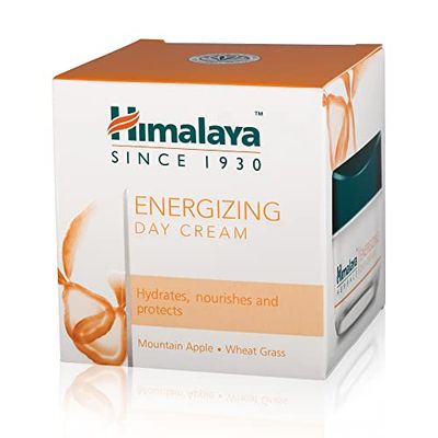 Himalaya Energizing Day Cream | Revitalizes Skin Cells, Hydrates and Energizes, Provides UV Protection SPF30, Moisturizes and Boosts Glow and Youthfulness – 50 g