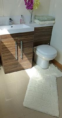 Emma Barclay 100 procent katoen 2 stuks badkamer set golven crème, 100%, mat 50x80cm/voetstuk 50x40cm