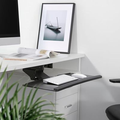 RICOO PC tangentbordsbricka lutning vridbar under skrivbord låda ergonomisk hylla med glidande löpare CZ0200 justerbar dator knappsats montering svart