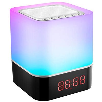 Swonuk Altoparlante Bluetooth 5 in 1 con luce, sveglia con luce RGB che cambia colore, lampada da comodino, touch dimmerabile, sveglia digitale con USB, vivavoce, lettore MP3, cose fantastiche per