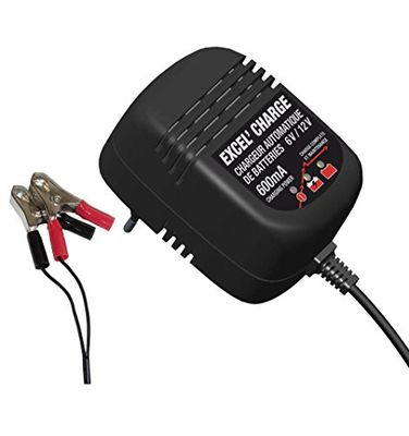 Greenstar 14008 Cargador automático para baterías de 5 – 32 Ah
