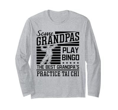 Algunos abuelos juegan al bingo la mejor práctica del abuelo Tai Chi Manga Larga