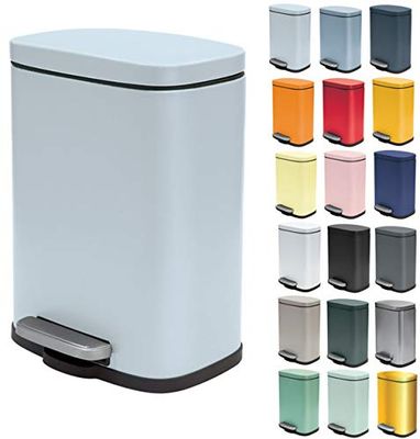 Spirella - Poubelle de Salle de Bain à Pédale AKIRA - Acier Inoxydable Haut de Gamme - Fermeture Silencieuse Easy-Close - Bleu Ice - 5L