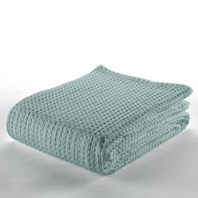 Colcha tejida Banús color Aqua. Cama de 180 cm