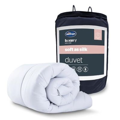 Silentnight Soft As Silk enkelt täcke – 13,5 Tog lyxigt vintertäcke tjockt varmt mysigt – allergivänligt och maskintvättbart – enkelt