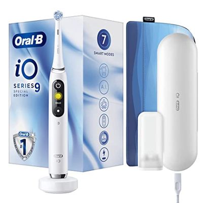 Oral-B iO9 Cepillo de Dientes Eléctrico con Mango Recargable, Tecnología Magnética de Braun, 1 Cabezal, Pantalla a Color, Cargador, Funda Magnética y Estuche de Viaje, Regalos Originales - Blanco