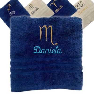 Asciugamano personalizzato con nome ricamato con segni zodiacali Asciugamano personalizzato con segno zodiacale Asciugamano in cotone regalo personalizzato (100 x 50 cm, Scorpione)