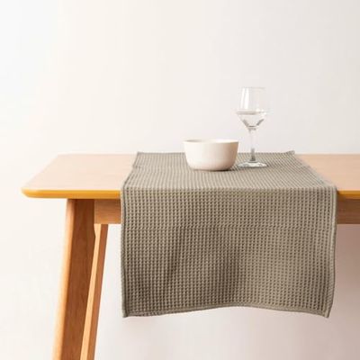 Muaré Tafelloper van wafelnotenhout, 45 x 140 cm