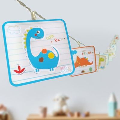 Dalber - Ghirlanda di rimozione Dinos Dinosauri LED USB per uso interno - Luce notturna per bambini - Doppio adattatore USB 2A incluso - 3 intensità - 12 LED