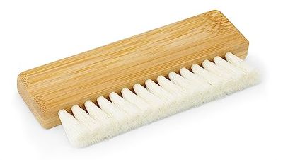 Dynavox spazzola per dischi in vinile ZB110, spazzola di pulizia per vinili con setole in pelo di capra per una pulizia delicata, manico in legno massello, legno di bambù