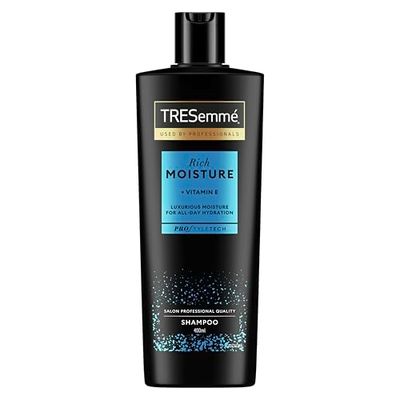Tresemmé Rich Moisture Shampoo, per capelli secchi e danneggiati 3 x 400 ml