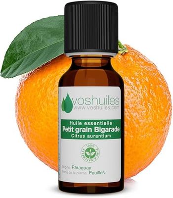 Voshuiles - Huile Essentielle Petit Grain Bigarade - 20ml - 100% Pure et Naturelle - HEBBD - Ambiance Calme et Sereine pour la Maison - Parfum Fruité - Traçabilité et Qualité - Entreprise Française