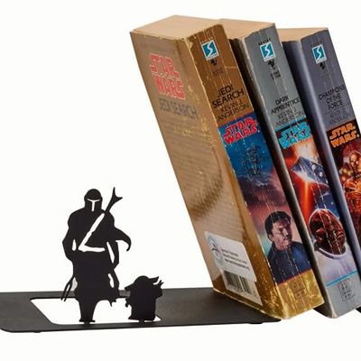 Renovatio Fermalibri in Metallo Mercenary & Baby - Simpatico e Unico Decorativo Geek Anime Nero per Ufficio e Casa